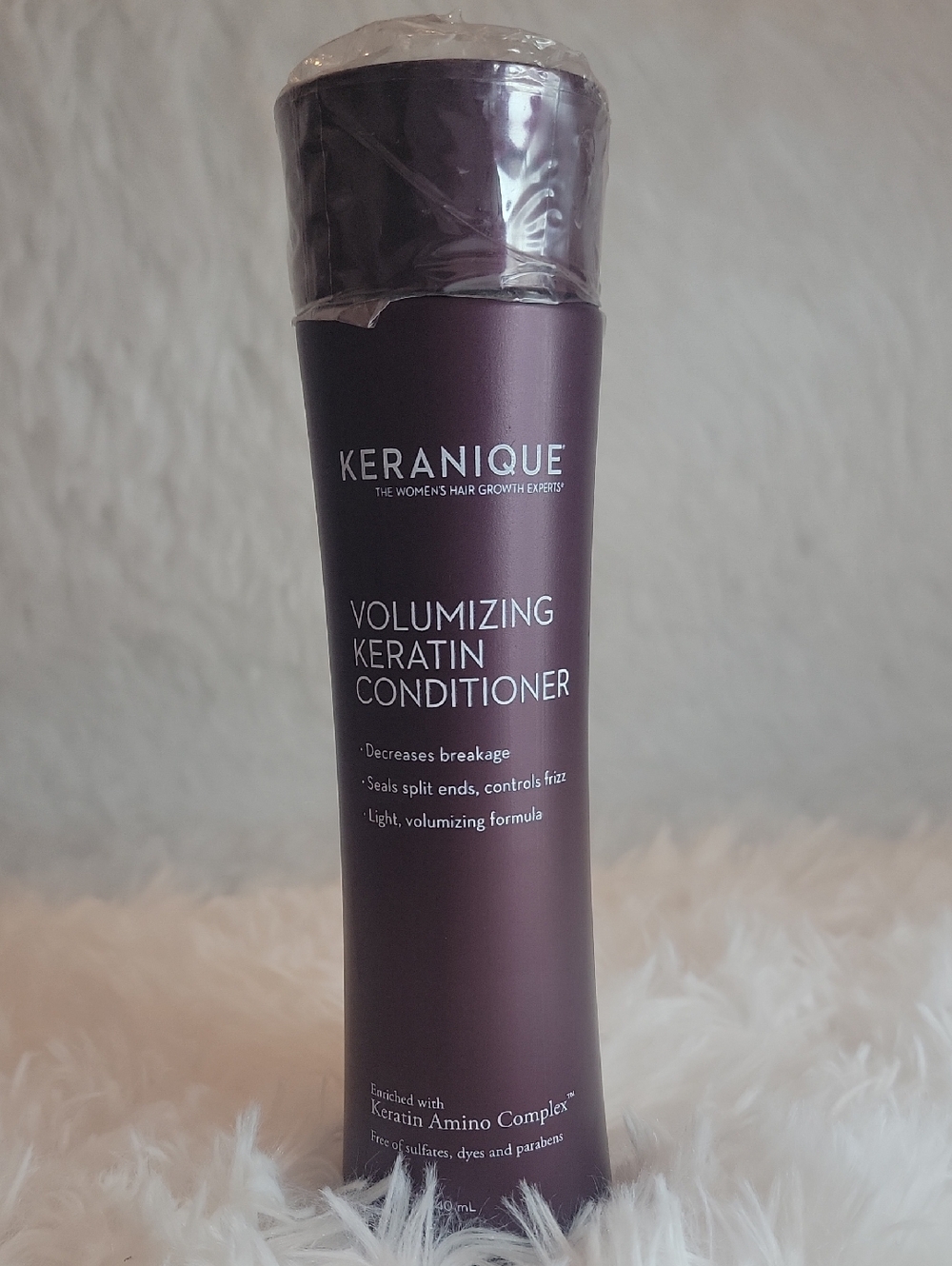 Keranique Volumizing Keratin Conditioner - Never Used. 8oz
